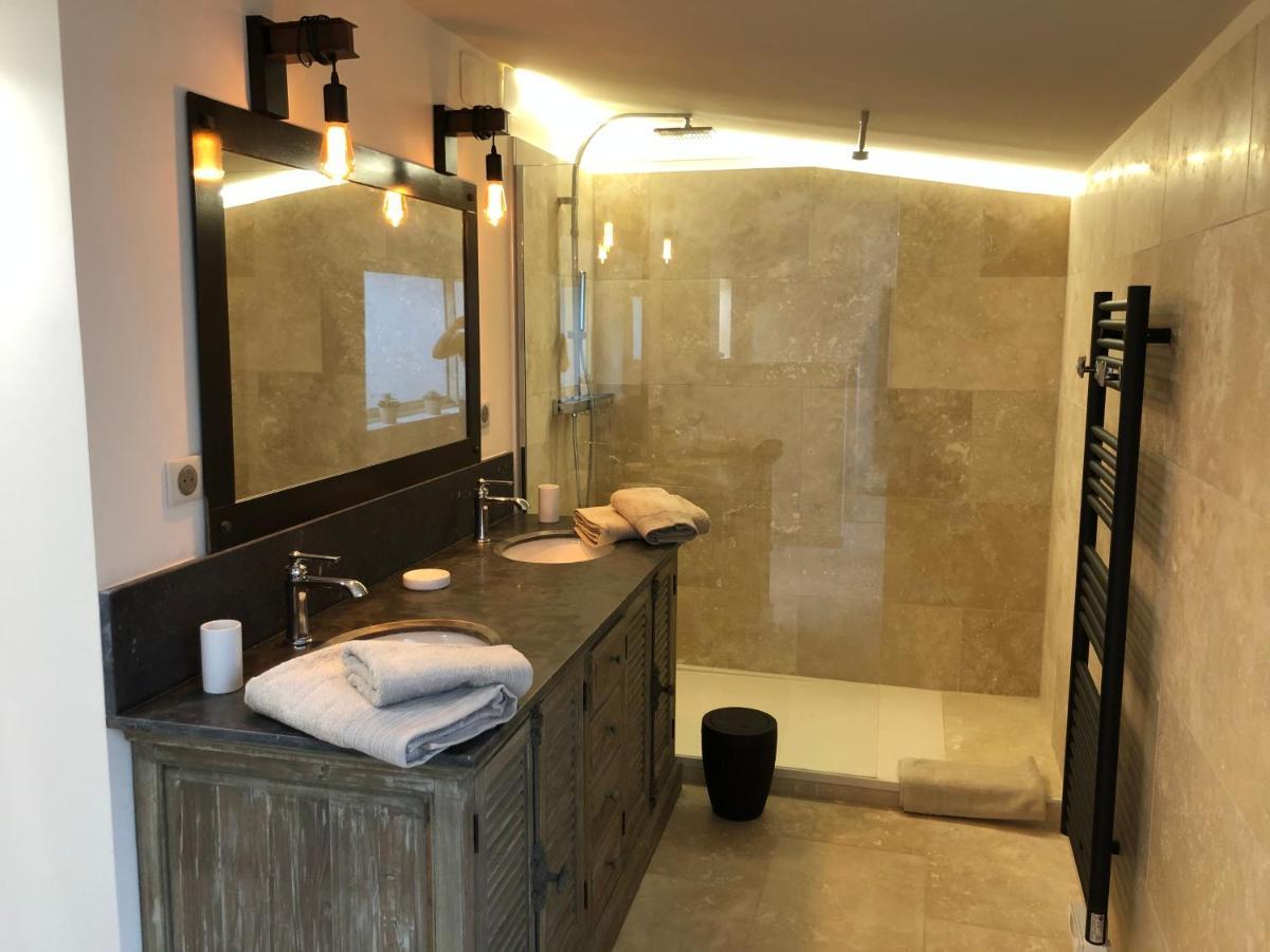 Ferienwohnung Le Loft Sur Les Quais LʼIsle-sur-la-Sorgue Exterior foto