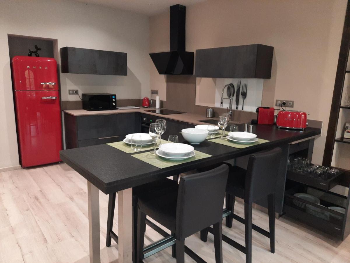 Ferienwohnung Le Loft Sur Les Quais LʼIsle-sur-la-Sorgue Exterior foto